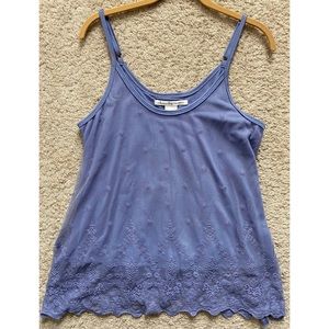 Cute Lilac Colored Lace Tank